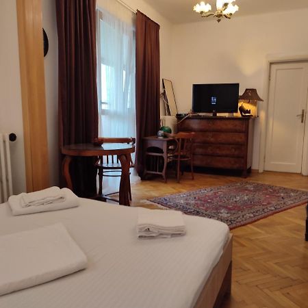 Accommodation Ateneu Palace Bucharest Exterior photo